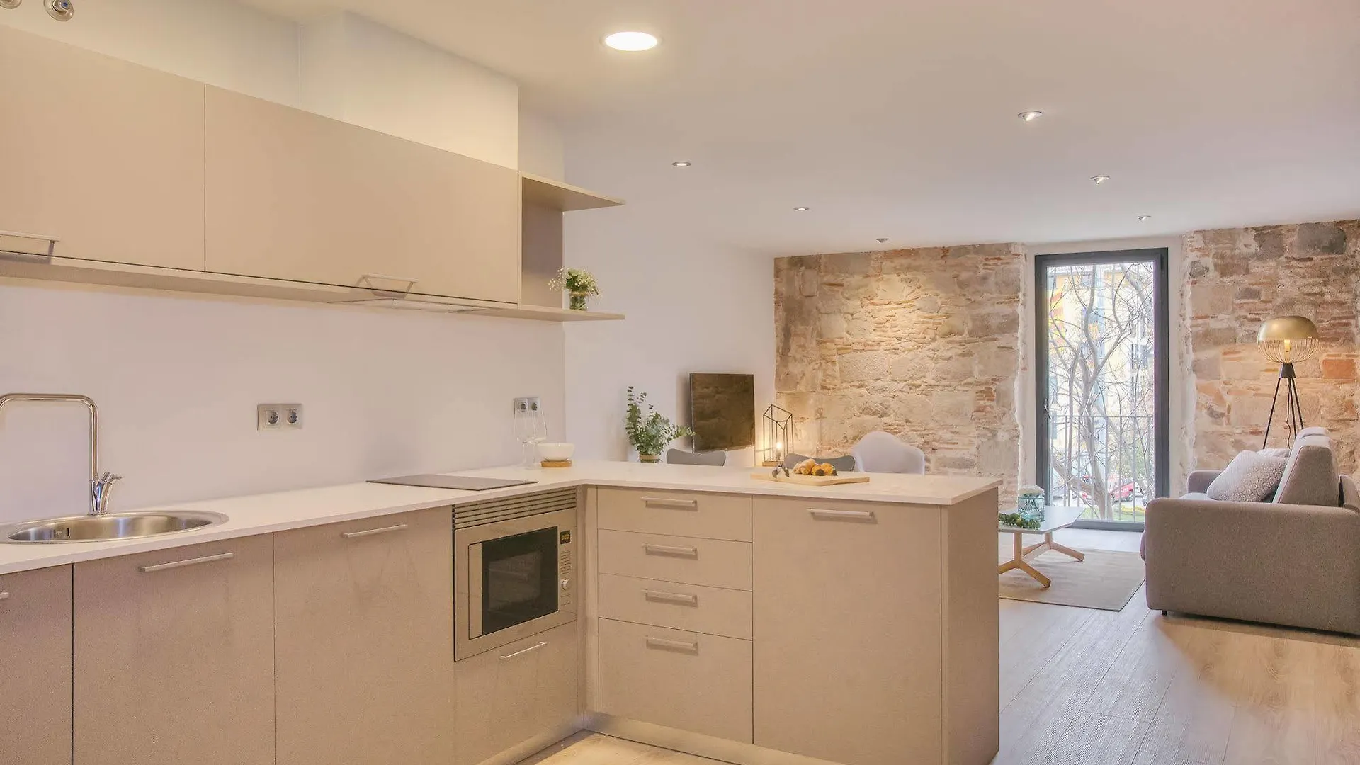 Flateli - Placa Catalunya 22 Girona